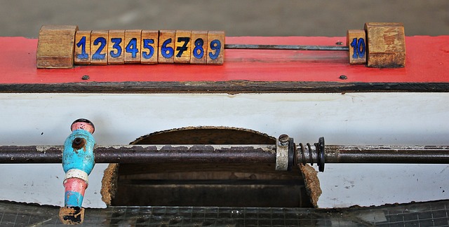 记者：多纳鲁马经纪人下周中会见巴黎高层，了解续约可能性